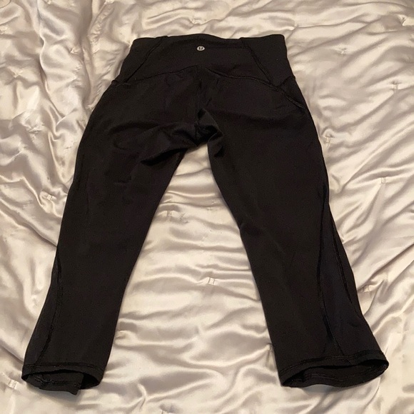 lululemon leggings - Picture 2 of 3